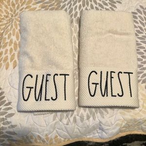 Rae Dunn Towels
